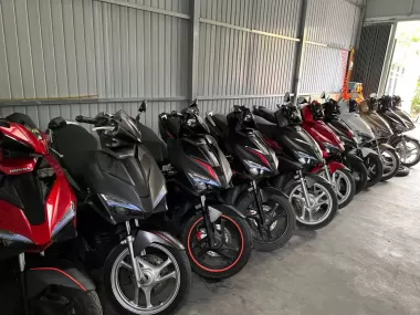 Honda Air Blade motorbikes in all colors