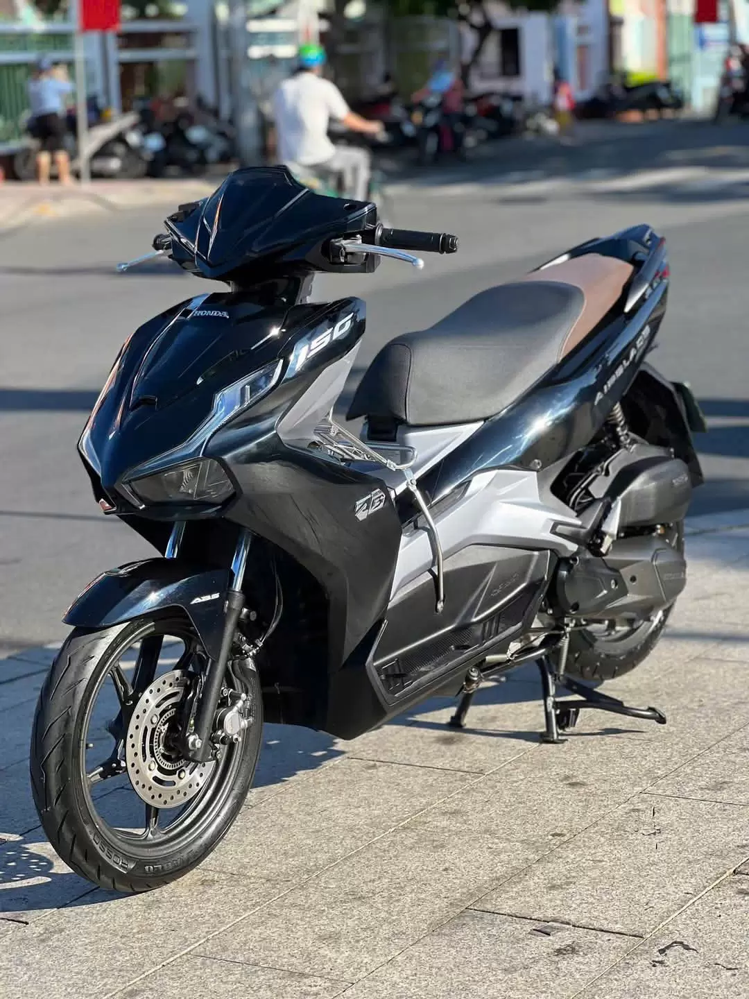 Honda Air Blade 150cc random motorbike