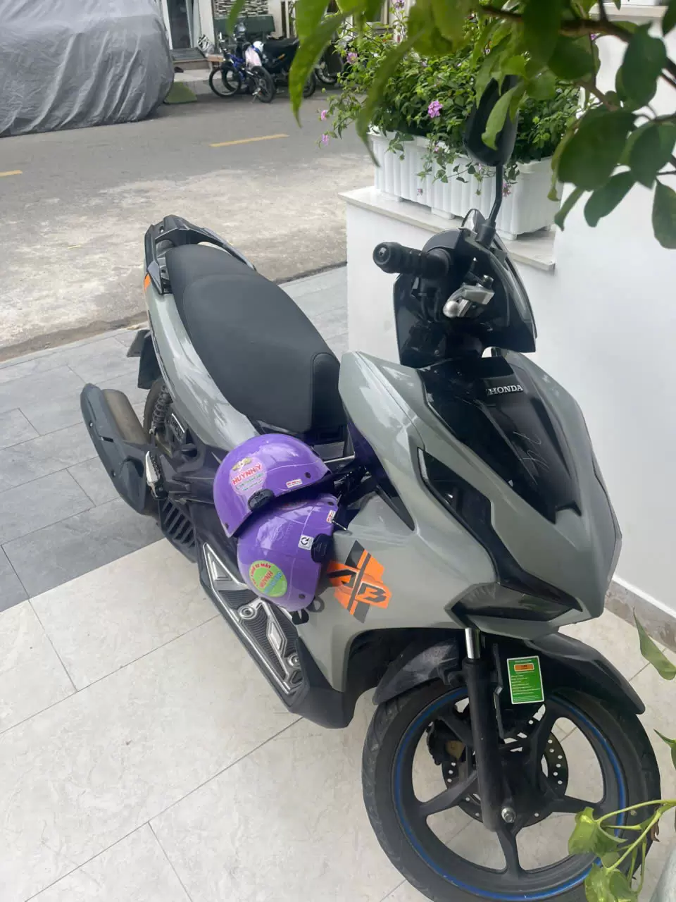 Honda Air Blade matte color motorbike